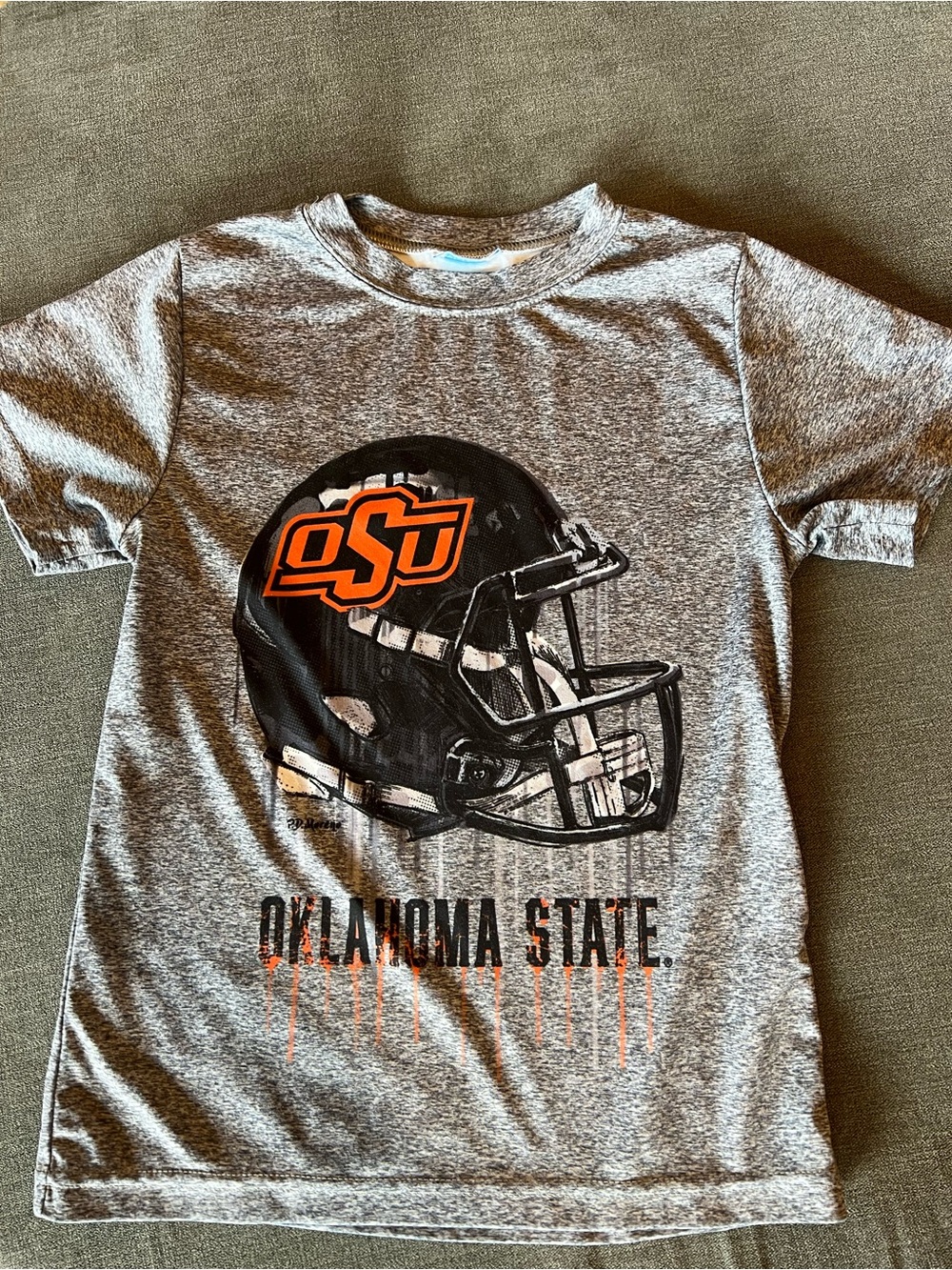 Kids Oklahoma State Cowboys Gray Graphic Tee with Helmet Logo